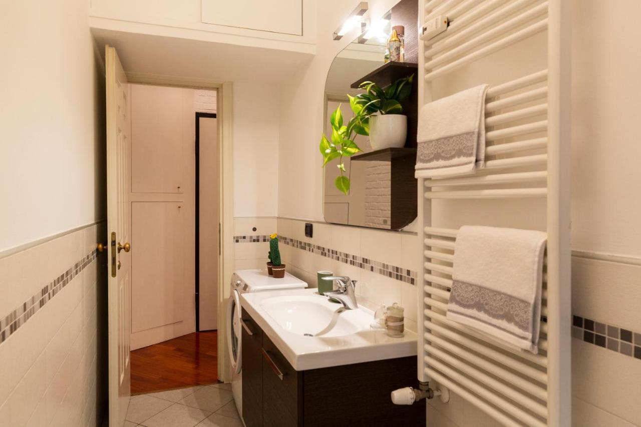 The Wall - Top Floor Apartment Милано Екстериор снимка