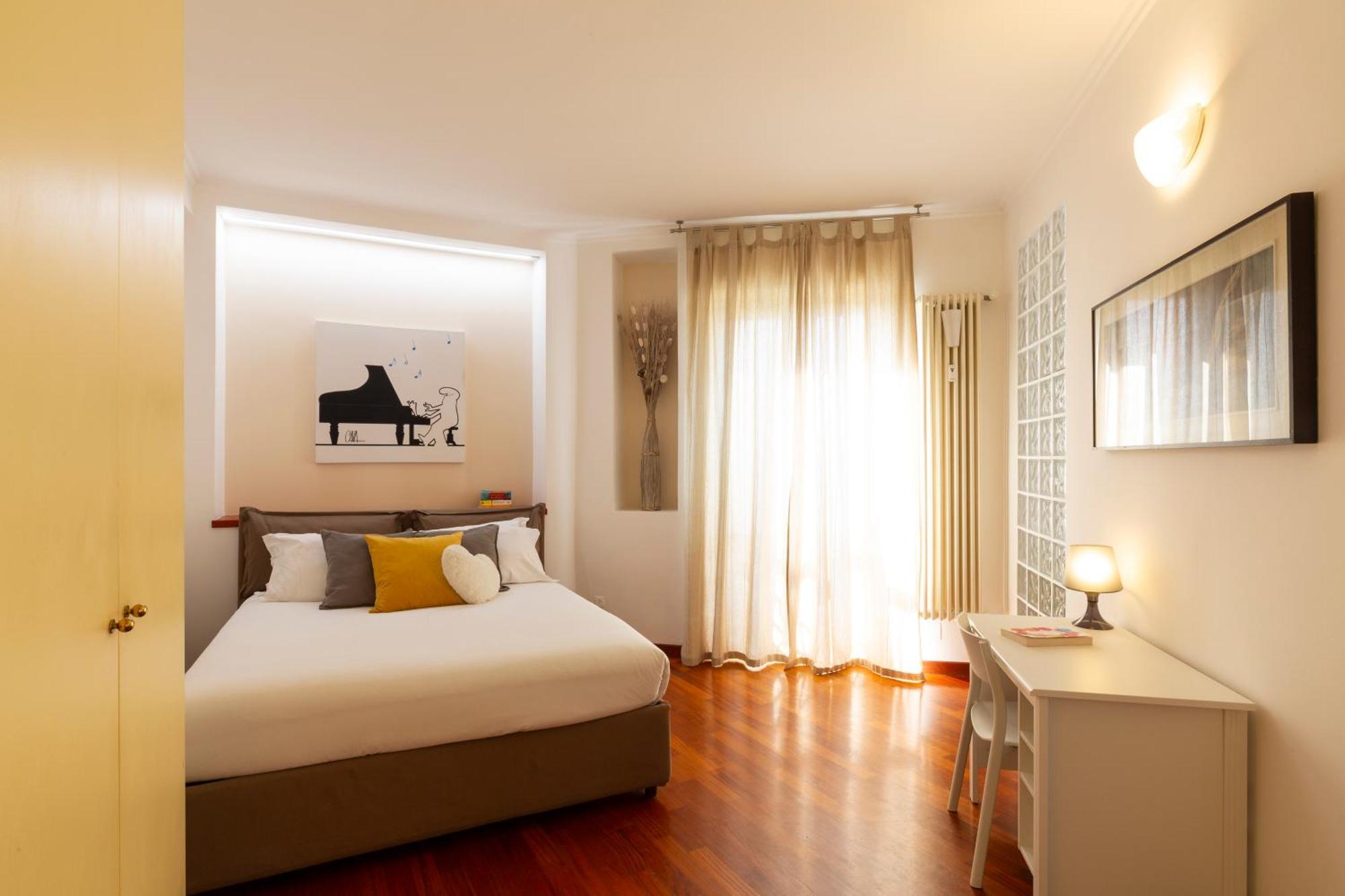 The Wall - Top Floor Apartment Милано Екстериор снимка