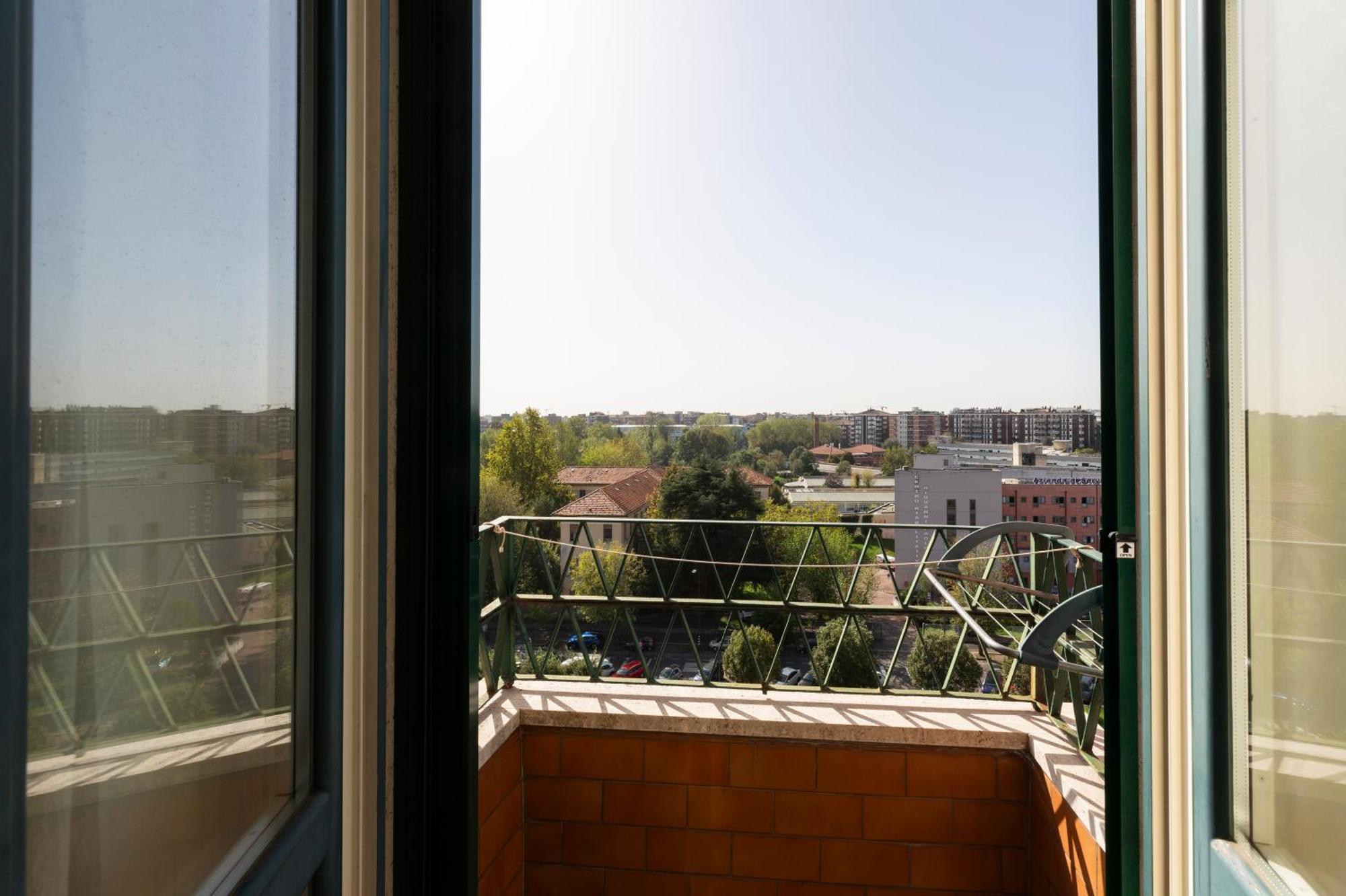The Wall - Top Floor Apartment Милано Екстериор снимка
